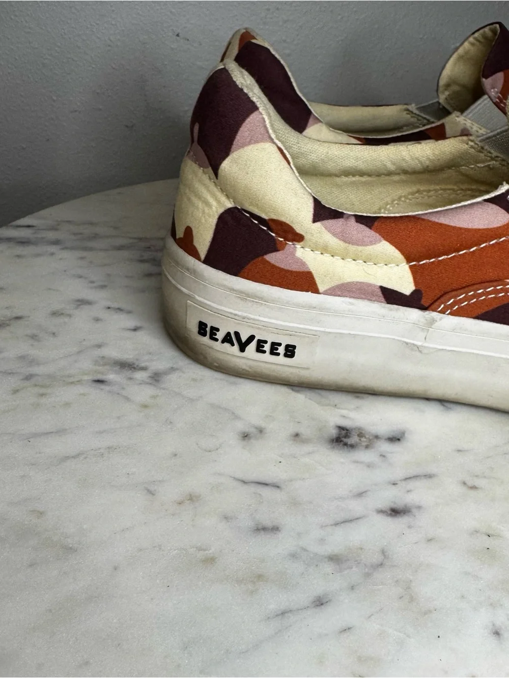 Seavees x Cecile Gariepy Hawthorne Slip On Shoes Mens Size 8.5 Fabric Upper Camo